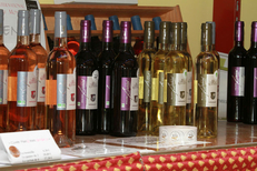 Domaine du Petit Chaumont Aigues Mortes propose des vins Blancs, Rosés et Rouges (® NetWorld-Fabrice Chort)