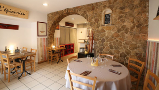 L’Épicurien est un restaurant traditionnel avec une cuisine faite maison à Frontignan qui propose de délicieux plats méditerranéens.(® SAAM-fabrice Chort)