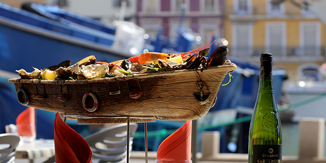 La Calanque à Sète et ses plateaux de fruits de mer ( ® SAAM-fabrice CHORT)