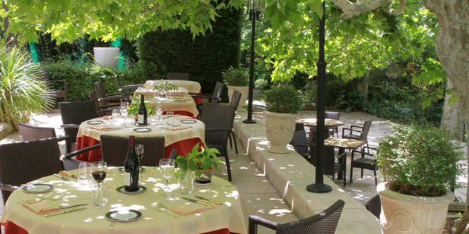 Le Mazerand à Lattes, restaurant gastronomique près de Montpellier, affiche sa carte d’été.