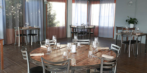 Marée Haute Frontignan Restaurant de cuisine fait maison ouvre sa terrasse pour profiter des beaux jours en dégustant la cuisine gourmande du chef Christophe Pembroke.(® SAAM-Fabrice Chort) Marée Haute Frontignan Restaurant de cuisine fait maison ouvre sa terrasse pour profiter des beaux jours en dégustant la cuisine gourmande du chef Christophe Pembroke.(® SAAM-Fabrice Chort)