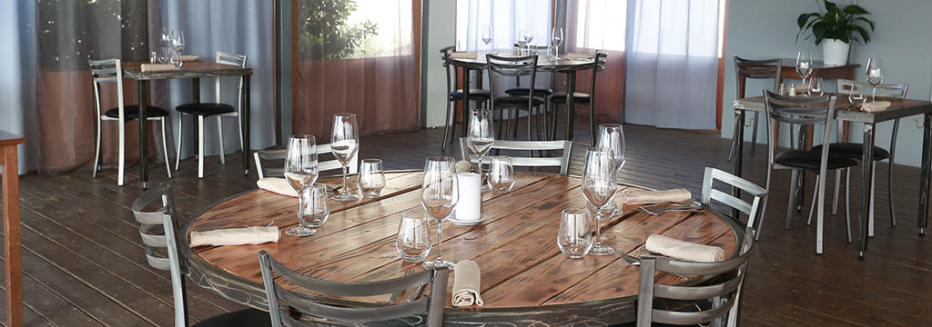 Marée Haute Frontignan Restaurant de cuisine fait maison ouvre sa terrasse pour profiter des beaux jours en dégustant la cuisine gourmande du chef Christophe Pembroke.(® SAAM-Fabrice Chort) Marée Haute Frontignan Restaurant de cuisine fait maison ouvre sa terrasse pour profiter des beaux jours en dégustant la cuisine gourmande du chef Christophe Pembroke.(® SAAM-Fabrice Chort)