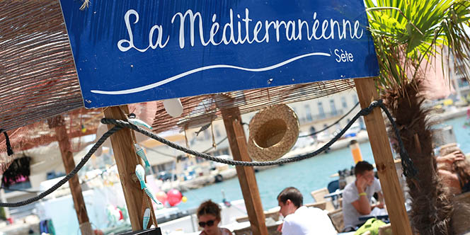 Gagnez un restaurant pour 2 à Sète avec Resto-Avenue en écoutant l'émission de cuisine de France Bleu Hérault. Cette semaine, c'est le restaurant La Méditerranéenne à Sète qui offre les repas mis en jeu.(® SAAM-fabrice Chort)