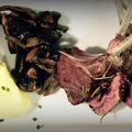 L'Auberge du Lac Salagou propose sa recette du Carré d’agneau parfumé au romarin. (® auberge du lac) L'Auberge du Lac Salagou propose sa recette du Carré d’agneau parfumé au romarin. (® auberge du lac)