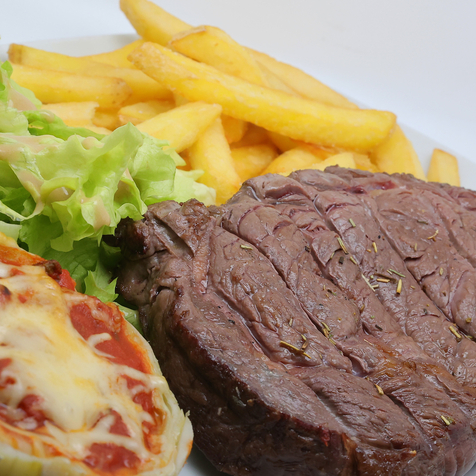 GRILLADES AU FEU DE BOIS