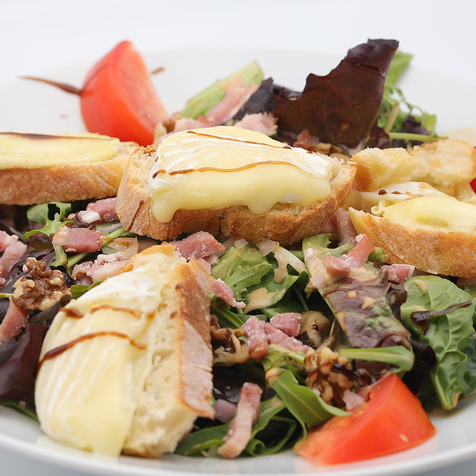 Restaurant Montpellier - centre ville -Salade au chèvre chaud - chez Burger et Ratatouille Montpellier