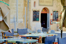 Restaurant Burger et Ratatouille Montpellier et ses tables en terrasse ( ® SAAM-fabrice Chort)