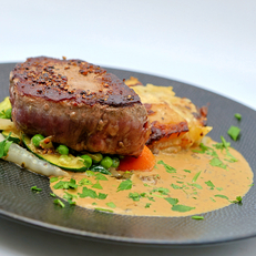Filet de boeuf sauce aux cèpes Filet de boeuf sauce aux cèpes