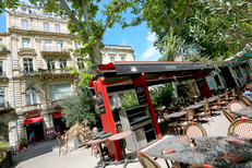 Brasserie Boris est un restaurant et bar à vins à Montpellier sur l'Esplanade en centre-ville avec une grande terrasse.(® SAAM-fabrice CHORT)