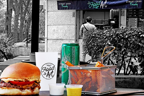 Food'Art Montpellier est un restaurant de street food fait maison dans le quartier des Beaux Arts en centre-ville.(® SAAM fabrice CHORT)