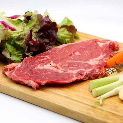 Entrecôte grillée au feu de bois 