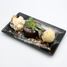 Moelleux au chocolat - restaurant L'Effet Jardin Lattes