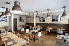 La Cettoise Restaurant Montpellier avec une cuisine fait maison autour des poissons et spécialités sétoises dans le quartier des Beaux Arts (® SAAM-fabrice Chort)