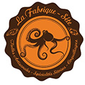 La Fabrique à Tielle à Sète produit des tielles et les vend, avec possibilité de manger en terrasse La Fabrique à Tielle à Sète produit des tielles et les vend, avec possibilité de manger en terrasse