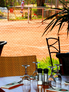 Restaurant La Jalade Montpellier, un restaurant traditionnel au tennis club La Jalade près des Hôpitaux Facultés. (® SAAM-fabrice chort)