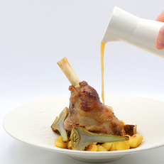 La Maison Gely Clapiers : restaurant bistronomique et plats faits maison. Ici une souris d'agneau confite au thym et romarin, gnocchis ( ® SAAM-fabrice CHORT)