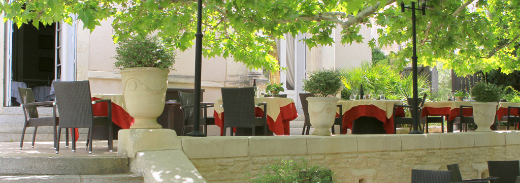 Restaurant Le Mazerand Lattes et sa terrasse près de Montpellier avec une carte gastronomique dans un cadre superbe (® NetWorld-Fabrice Chort) Restaurant Le Mazerand Lattes et sa terrasse près de Montpellier avec une carte gastronomique dans un cadre superbe (® NetWorld-Fabrice Chort)