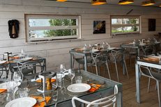 Restaurant Le St Pierre Tarbouriech Loupian • huîtres et coquillages direct producteur (® le st pierre tarbouriech)