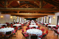 Les Cuisiniers Vignerons Lattes propose des salles de différentes tailles pour vos réunions et évènements en plus des salles du restaurant (® networld-fabrice Chort)
