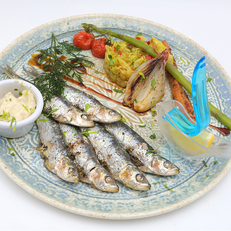 Les Poissons d’abord Montpellier • Poissonnerie et restaurant de poissons à Port Marianne (® SAAM- fabrice CHORT)