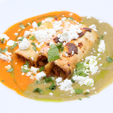 Flautas divorciadas au poulet - Restaurant Nomadic Montpellier