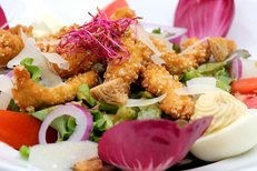 Salade césar faite maison du restaurant L'o3 Castries (® SAAM-fabrice CHORT)