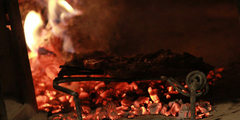 Grillades au feu de bois Montpellier dans restaurant (® networld-fabrice Chort)